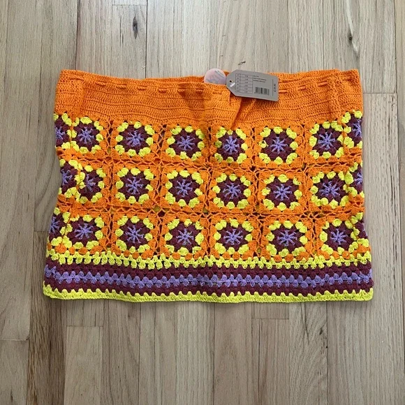 NWT Colorful Crochet Women's Beach Skirt - Picture 2 of 2